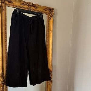 Black Waffle Knit Lounge Capri